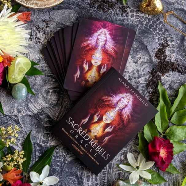Sacred Rebels Oracle Borderless Edition