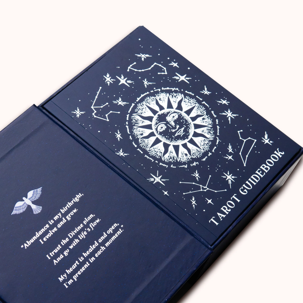 Dreamy Moons Midnight Tarot (Limited Edition)