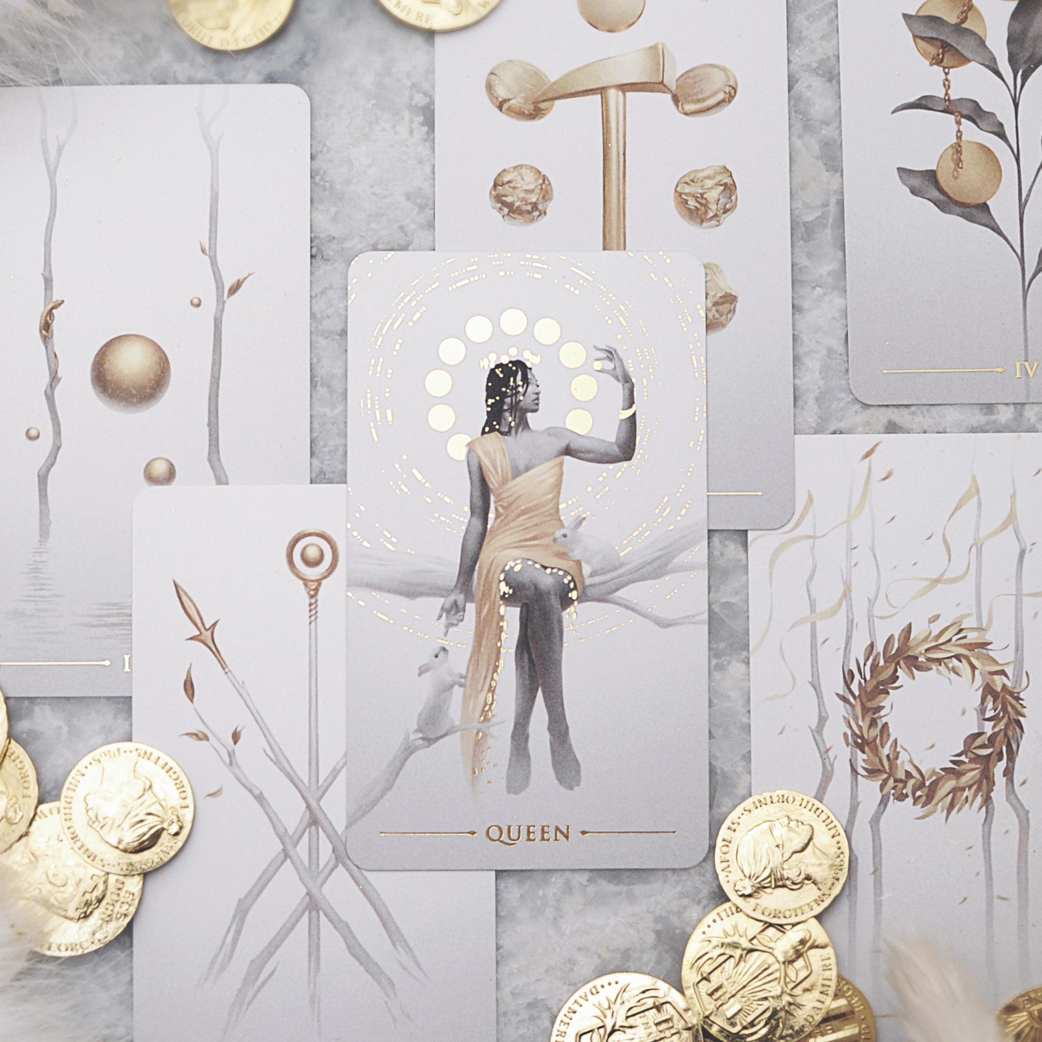 Ephemere: True Black Tarot