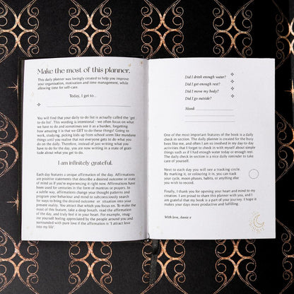 Dreamy Moons 2026 Daily Planner