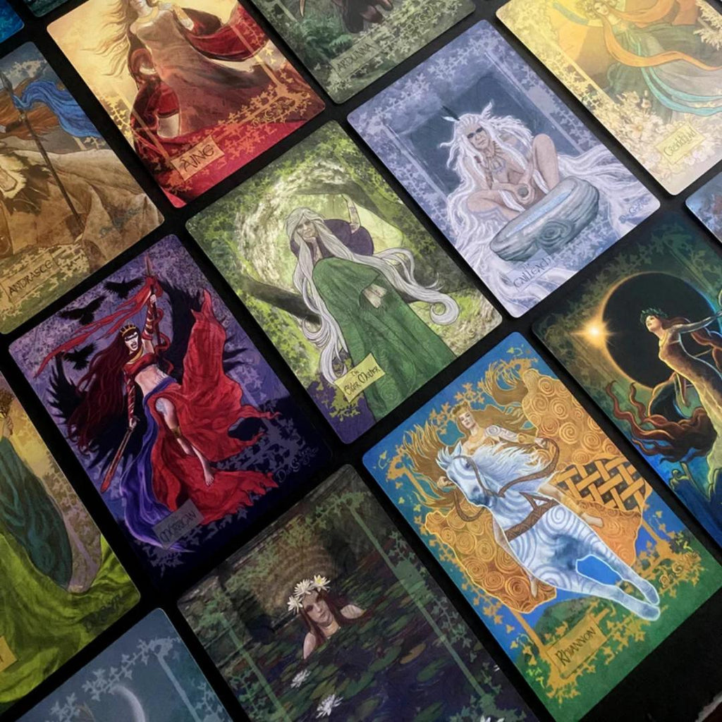 Celtic Goddesses, Witches, and Queens Oracle