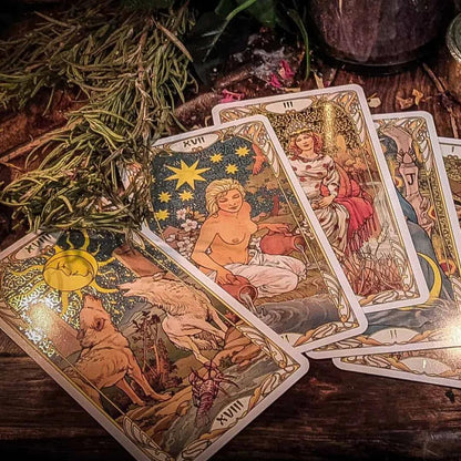 Golden Art Nouveau Tarot