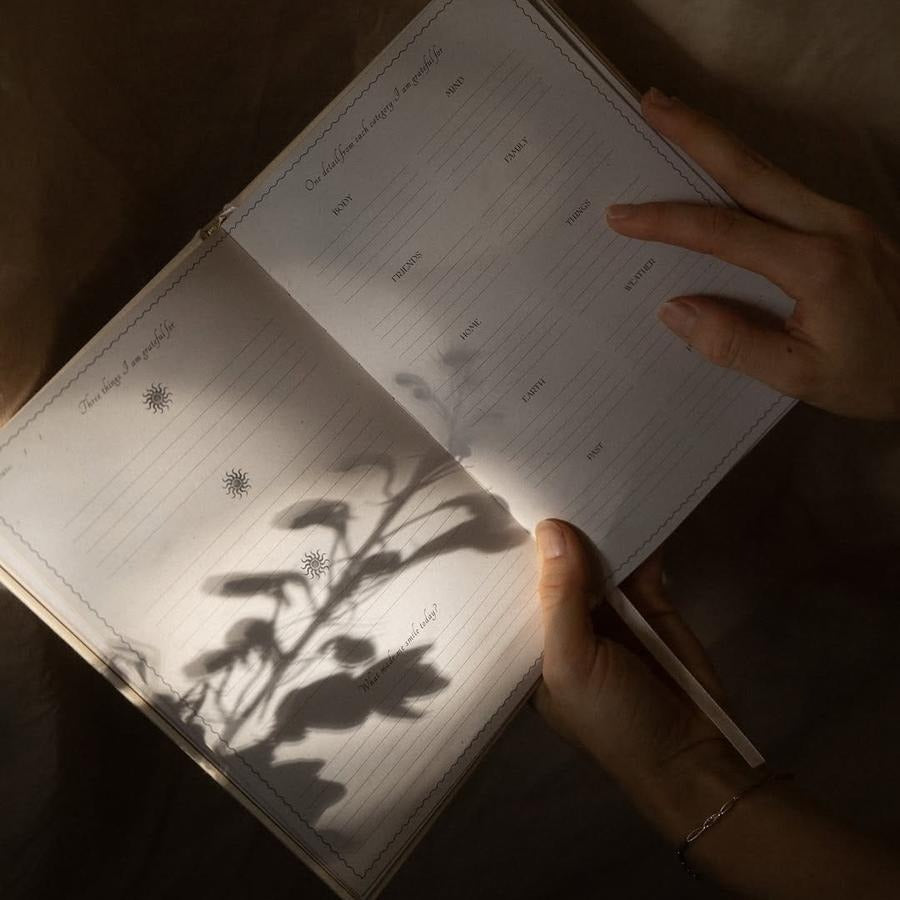 Gratitude Journal by Dreamy Moons