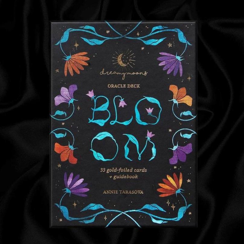 Bloom Oracle Dreamy Moons
