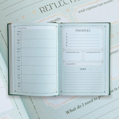 Abundance Planner Dreamy Moons