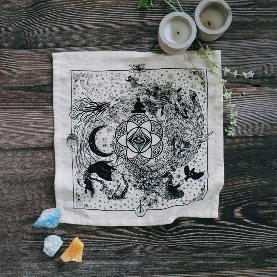 Little Visions Altar Cloth | Prisma Visions Alas Tarot Oracle
