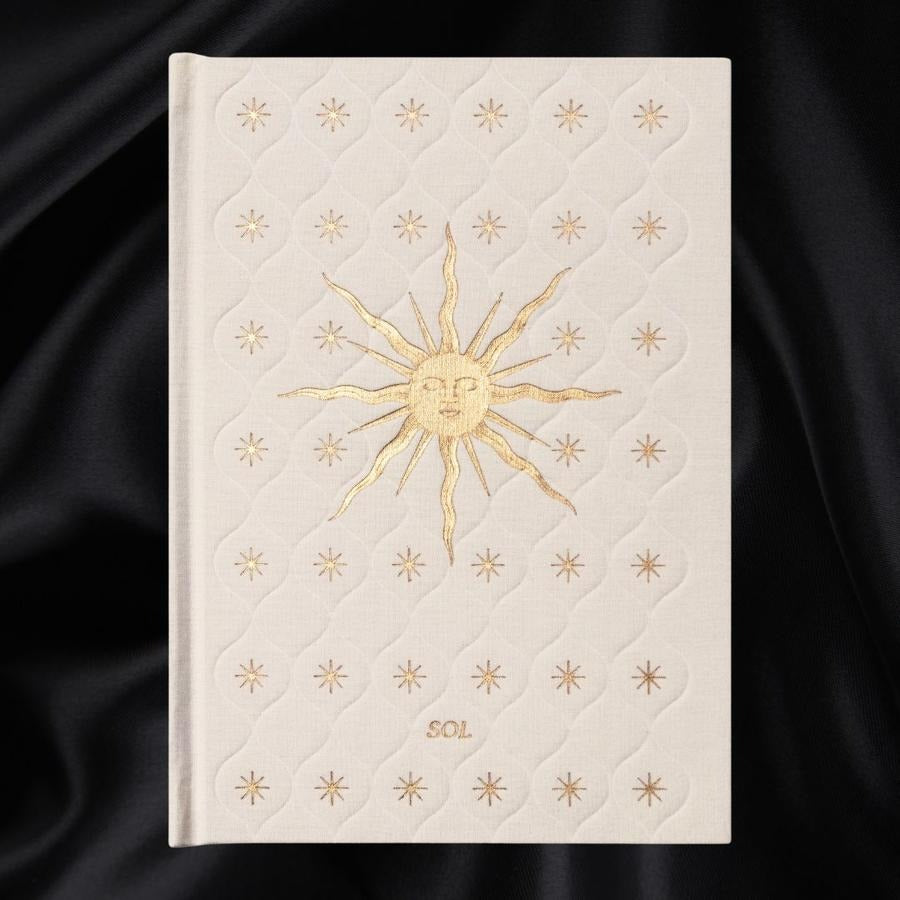 Gratitude Journal by Dreamy Moons