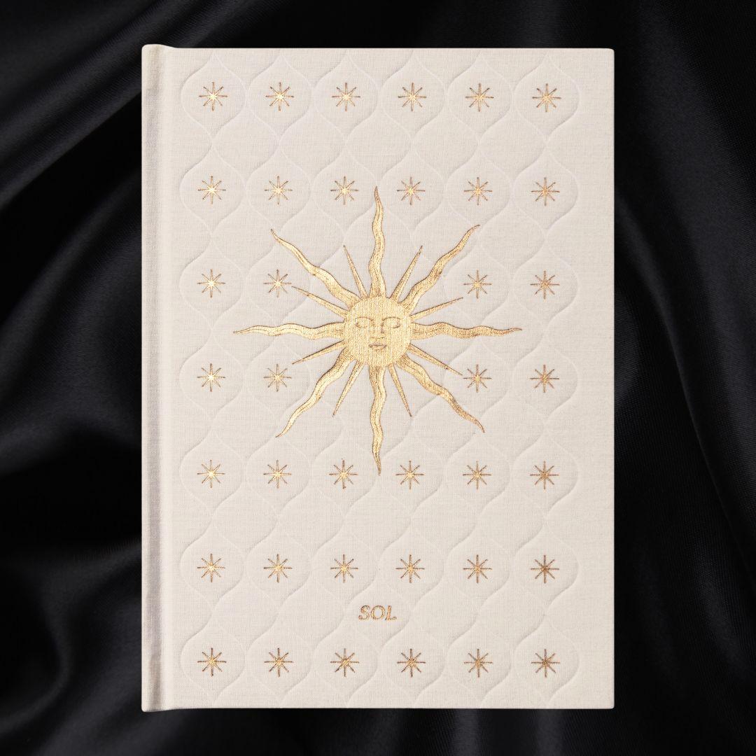 Gratitude Journal Dreamy Moons