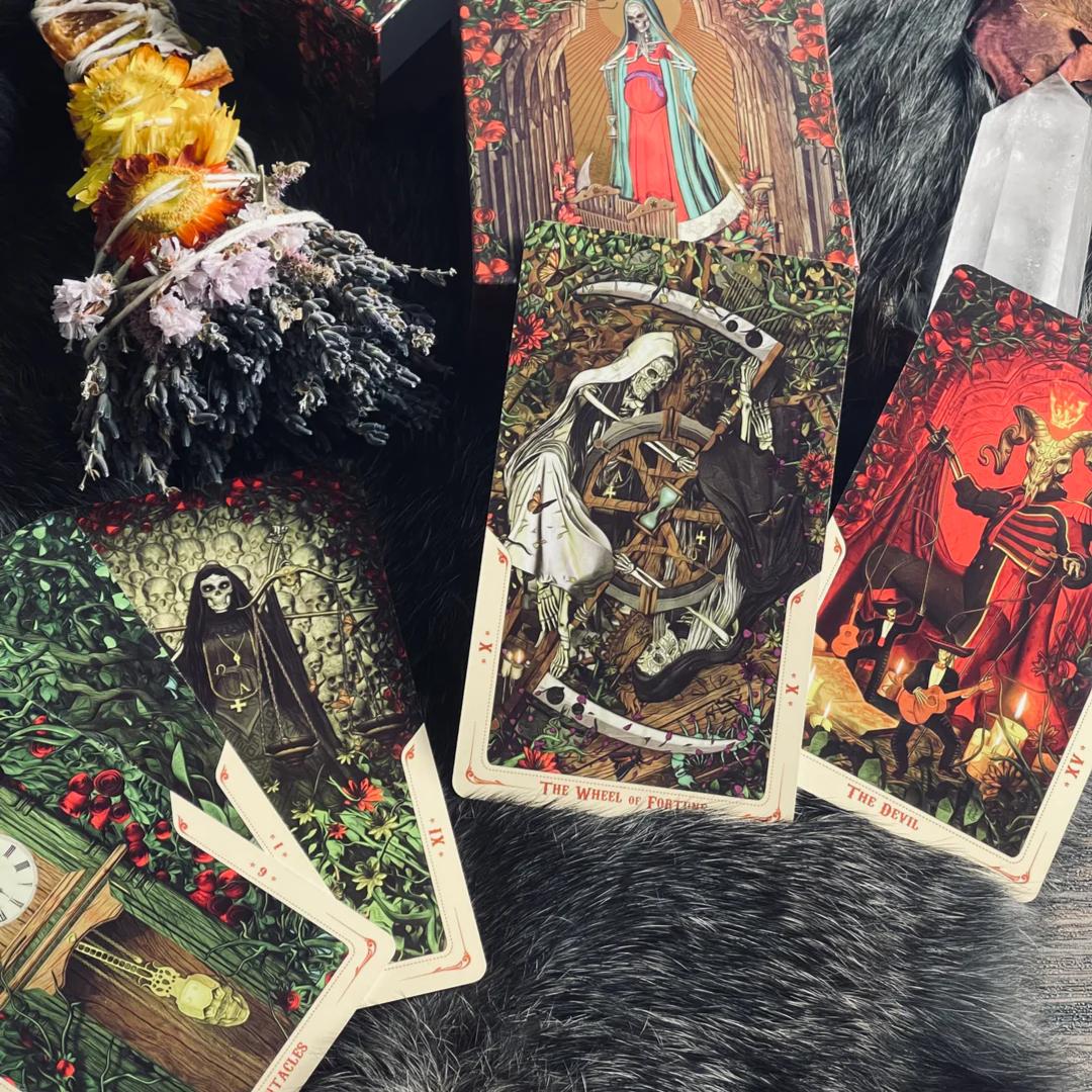 Santa Muerte Tarot: Book of The Dead